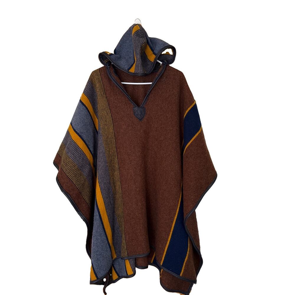 Jen X Equine Jypsy Soul Yakima Camp Poncho in High Ridge Pendleton L/XL
